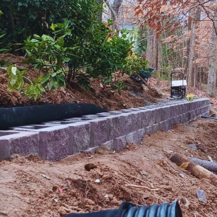 Retaining wall cary